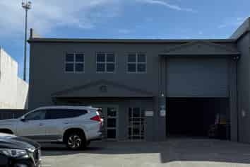 Office & Warehouse Space