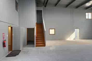 Office & Warehouse Space