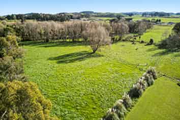 46 Painua Road, Hokio Beach
