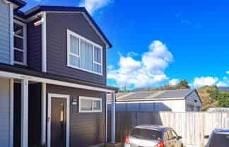 11/41 Main Road, Wainuiomata