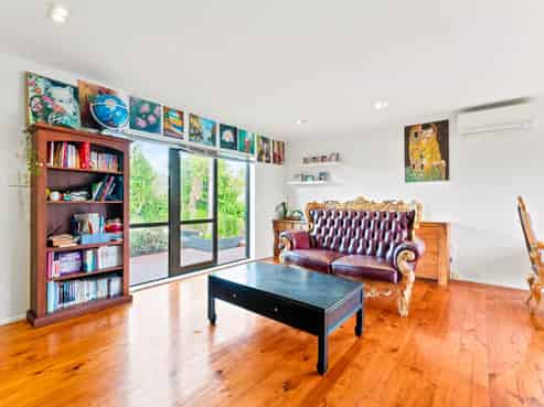 270U Sunset Road, Windsor Park