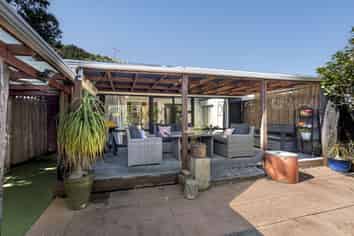 1/37 Atawhai Drive, The Wood