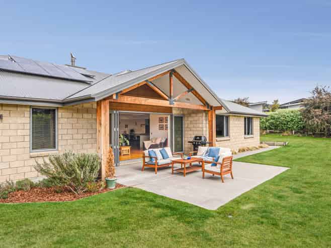 47 Matheson Crescent, Albert Town