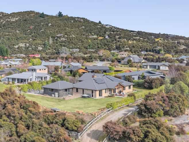 47 Matheson Crescent, Albert Town