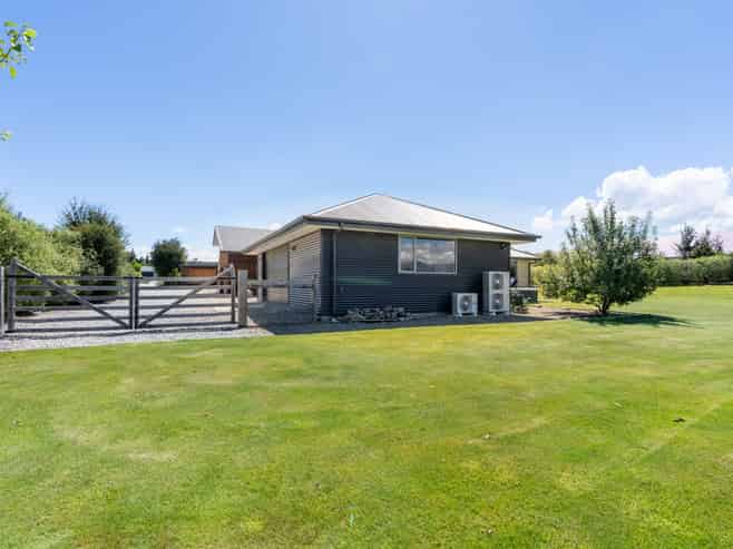 47 Matheson Crescent, Albert Town