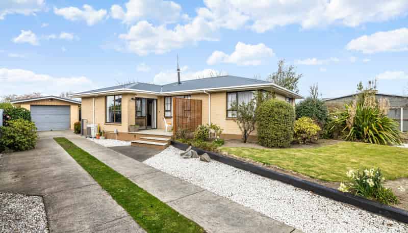 38 Boston Avenue, Hornby