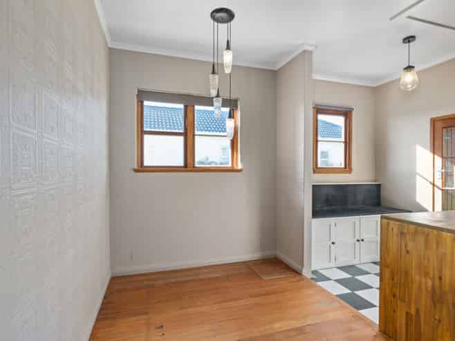 36 Warwick Street, Mayfield
