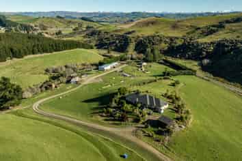 324 Reeces Road, Omihi
