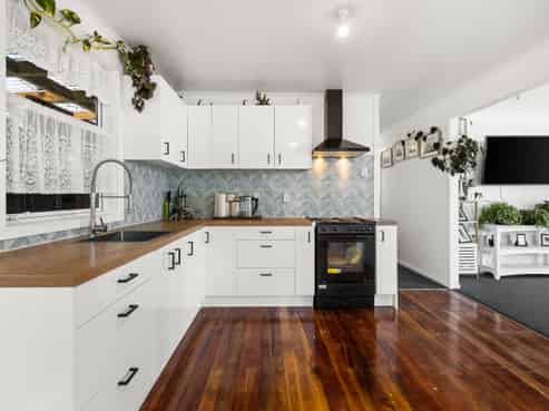 42 Mason Avenue, Maraenui