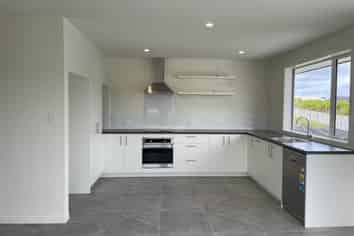 8 Hewson Drive, Snells Beach