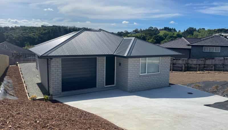 8 Hewson Drive, Snells Beach