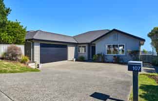 107 Endeavour Drive, Whitby