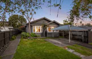 72 Eversleigh Road, Belmont