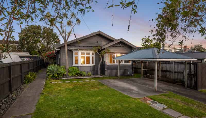 72 Eversleigh Road, Belmont