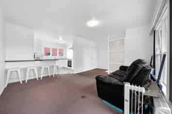 1/98 Melrose Road, Mount Roskill