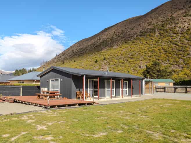 76 Gordon Street, Kurow