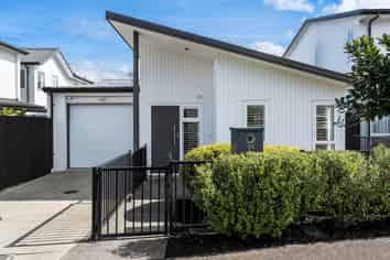 25 Fenchurch Street, Glen Innes