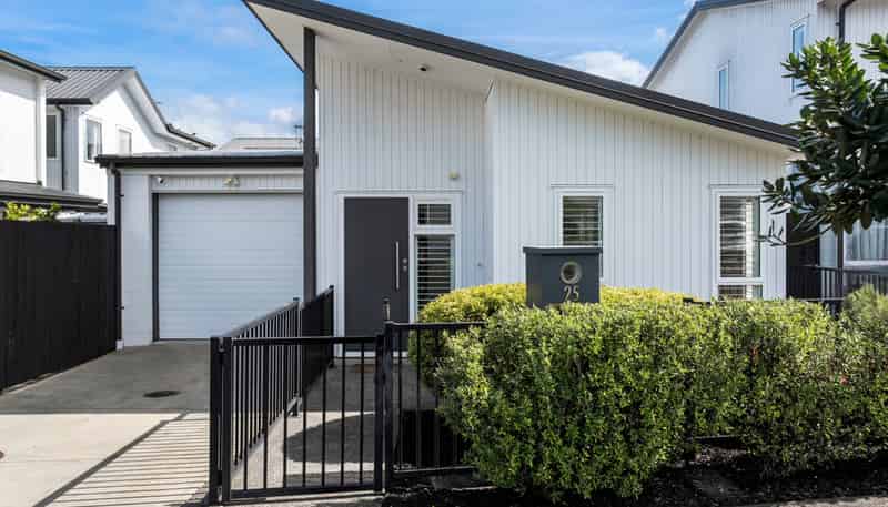 25 Fenchurch Street, Glen Innes