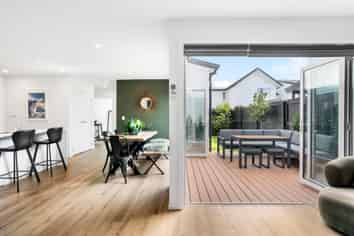 25 Fenchurch Street, Glen Innes