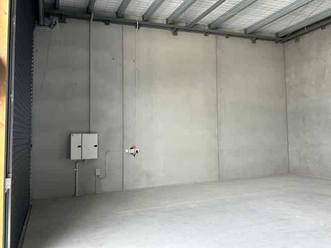 Modern Warehouse Space – Riverlea Precinct