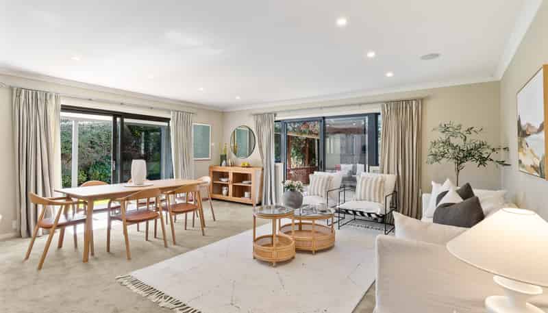 16 Park Drive, Richmond