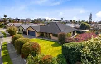 16 Park Drive, Richmond