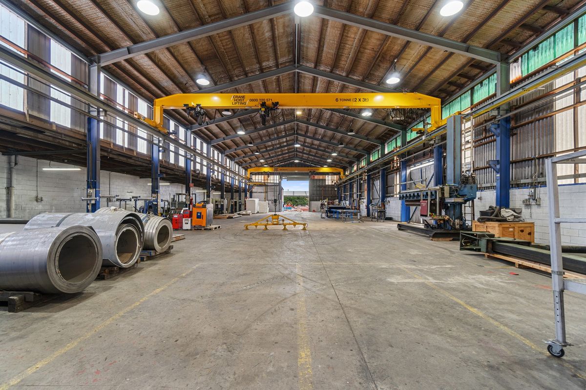 Large warehouse in Central Te Rapa – pohled 2