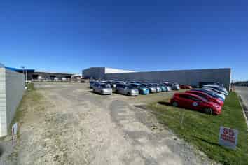 Exclusive airport-precinct freehold land