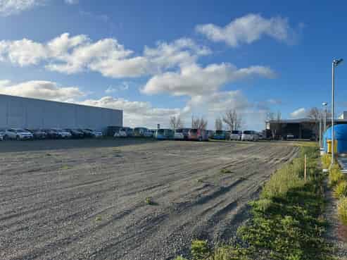 Airport flexible lease opportunity