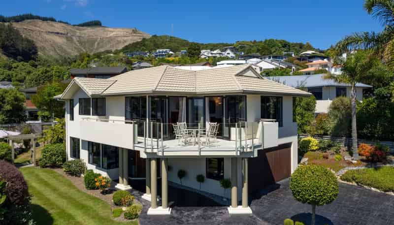 1 Windleborn Place, Richmond