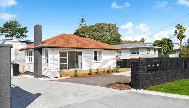33 Longburn Road, Henderson
