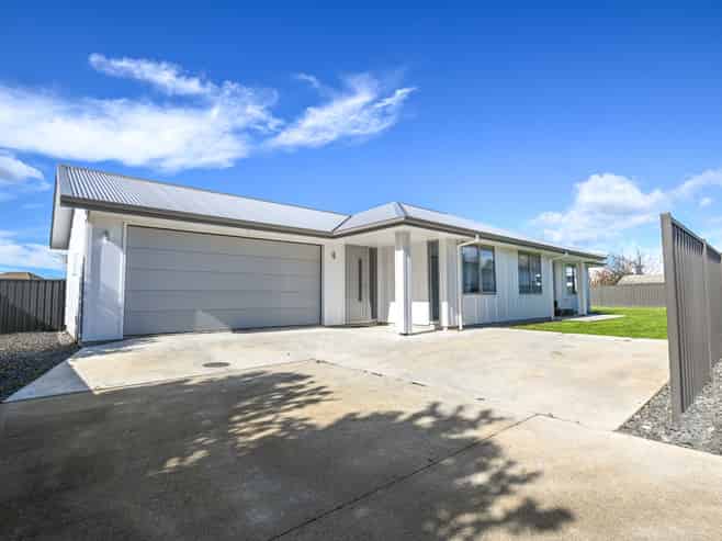1025B Pakowhai Road, Frimley