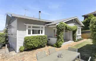 214A Saint Heliers Bay Road, St Heliers