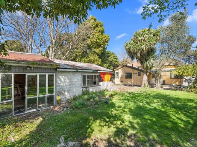 23 Dickens Street, Addington