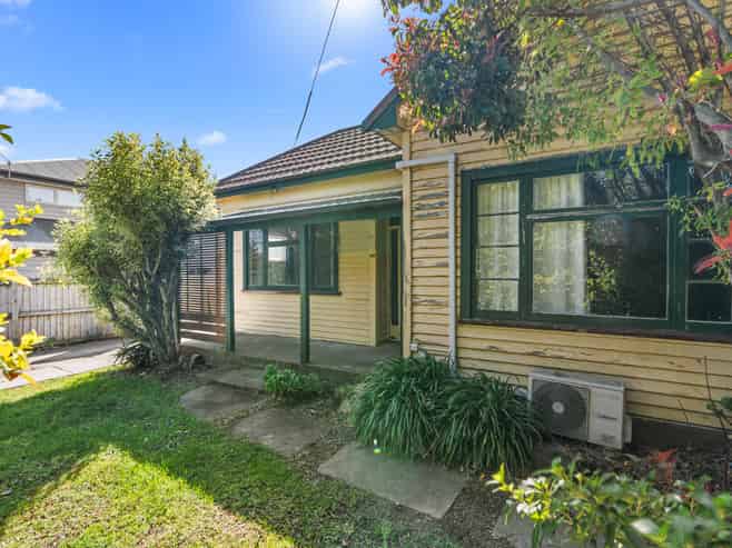 23 Dickens Street, Addington