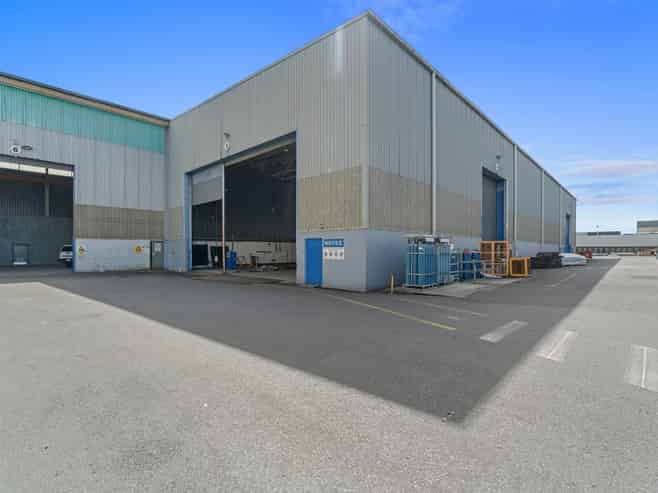 Generous Stud Height Warehouse