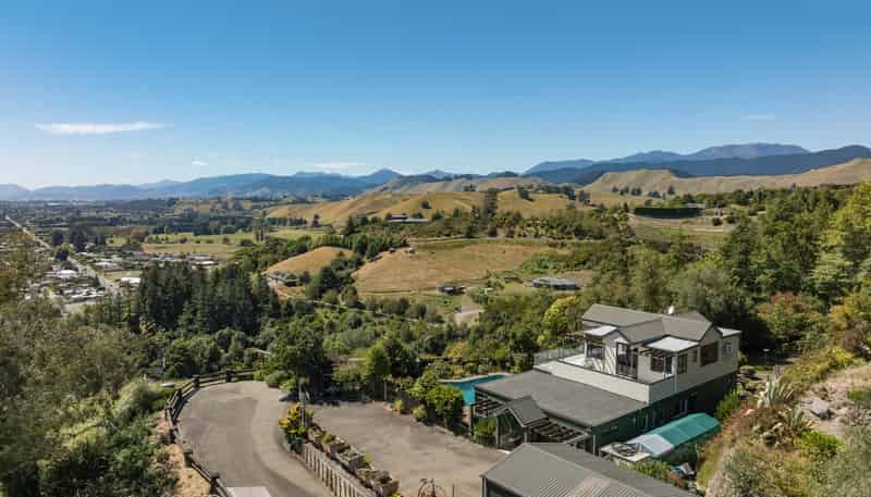 17 Hunt Terrace, Wakefield