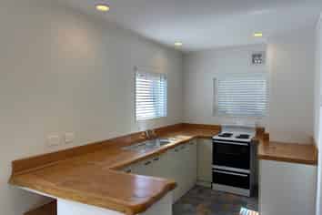 24 Junction Road, Oneroa