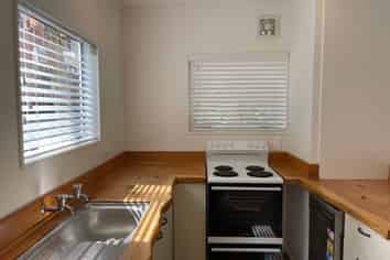 24 Junction Road, Oneroa