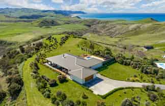 63 Waipuka Road, Waimarama