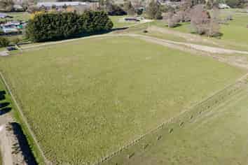 1 Nicholson Road, Clareville