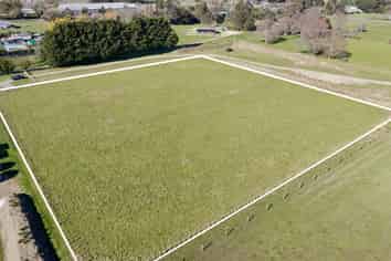 1 Nicholson Road, Clareville