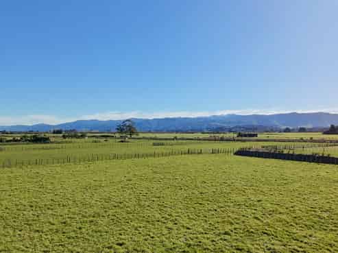 1 Nicholson Road, Carterton