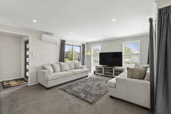 1 Billy T Lane, Rolleston
