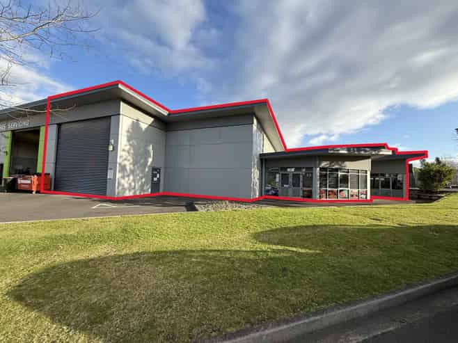 Standout Tauriko Industrial premise