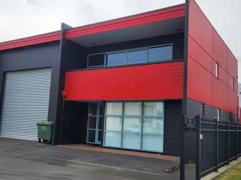 Rare freehold industrial unit HUGE PROFILE Tauriko