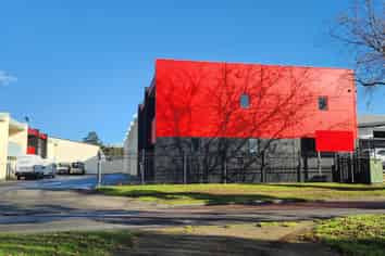 Rare freehold industrial unit HUGE PROFILE Tauriko