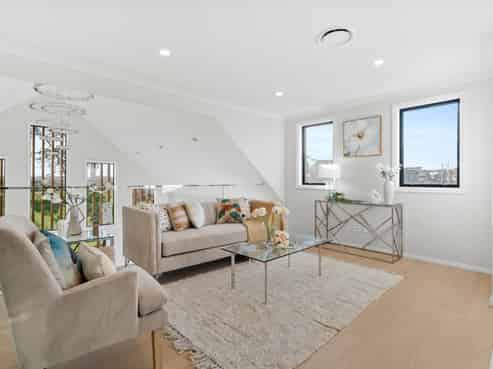 28 Catalina Avenue, Rosehill