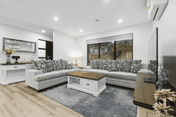 43F Beach Road, Pahurehure