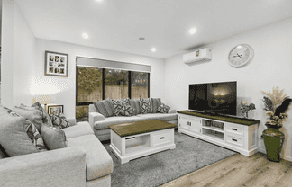 43F Beach Road, Pahurehure